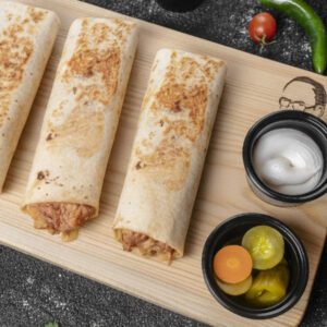 سندويشة شاورما وسط